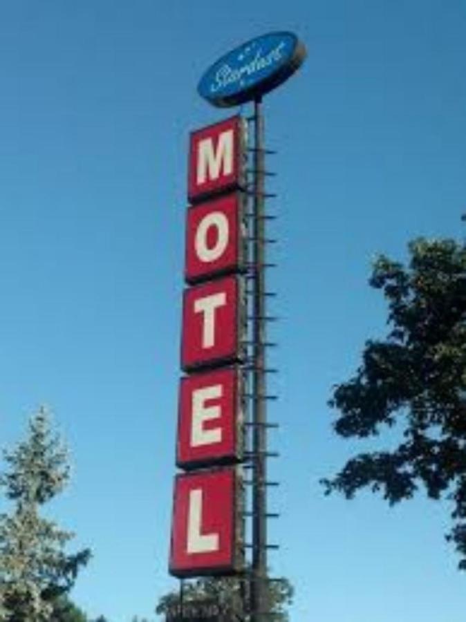 Stardust Motel Curtin Bagian luar foto